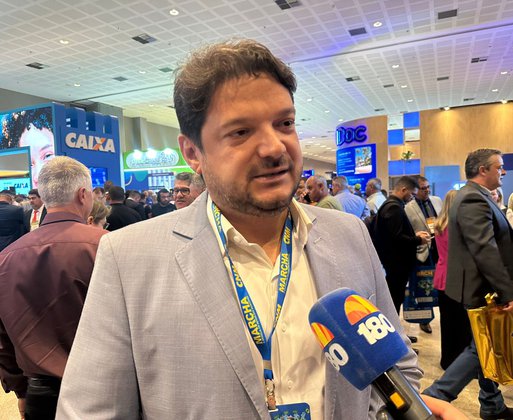 Dr Tharlles Marques prefeito de Beneditinos